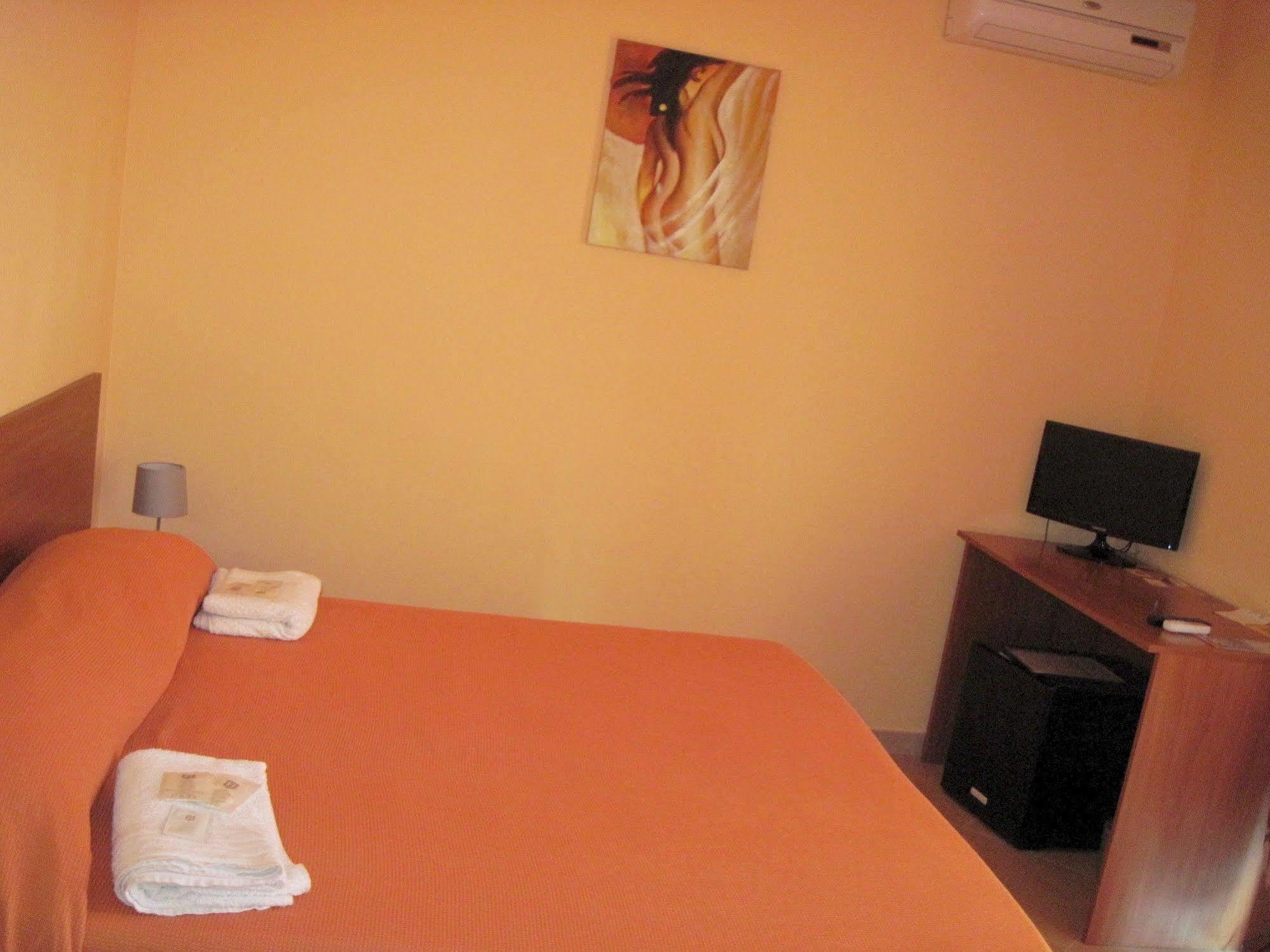 Bed and Breakfast Anthea Dell' Etna Santa Venerina Exterior foto